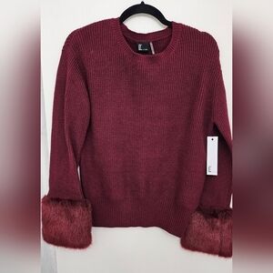 NWT Love Token Women's Sweater Wine Faux Fur Cuff Knit Pullover Size Small